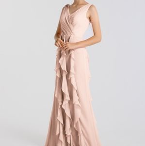 David's Bridal Vera Wang Dress in Petal